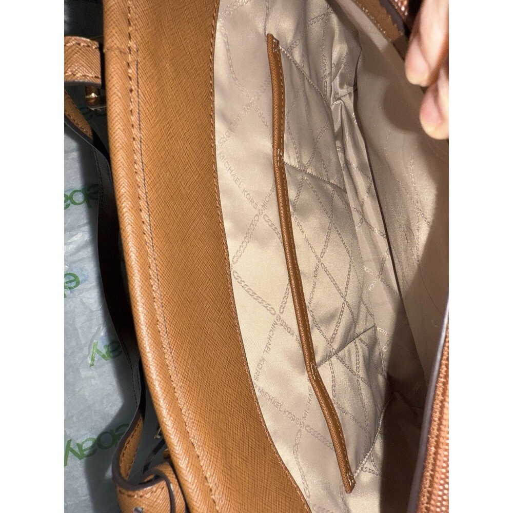 Michael Kors Jet Set Brown Saffiano Leather Multifunction Tote Bag W/ Pockets - Picture 8 of 11